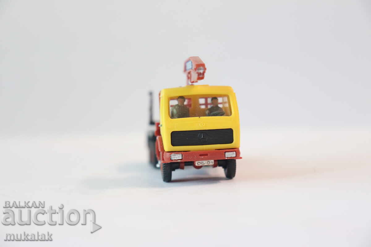 Доставка на KIBRI  H0 1/87 MERCEDES BENZ   КАМИОН ТИР  МОДЕЛ ДЪРВАРКА