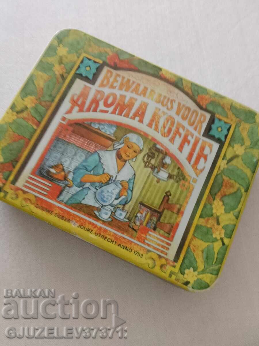 ΑΝΤΙΚΑ ΣΤΑΡΑ Κουτί Τενεκές Καφέ Αυθεντικό DOUWE EGBERTS AR με τιμή 50.00 BGN | € 25.56