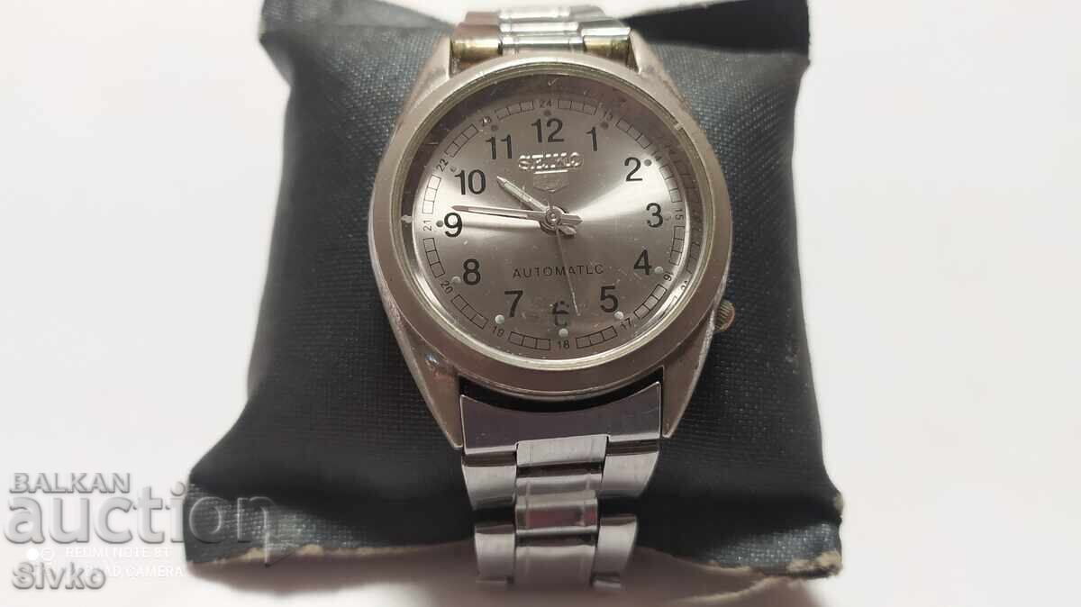 Часовник SEIKO Часовник SEIKO