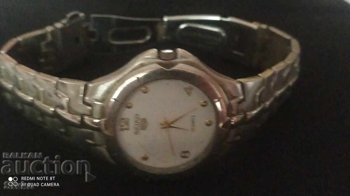 Часовник SEIKO с цена 14.99 лв. | € 7.66 Часовник SEIKO с цена 14.99 лв. | € 7.66