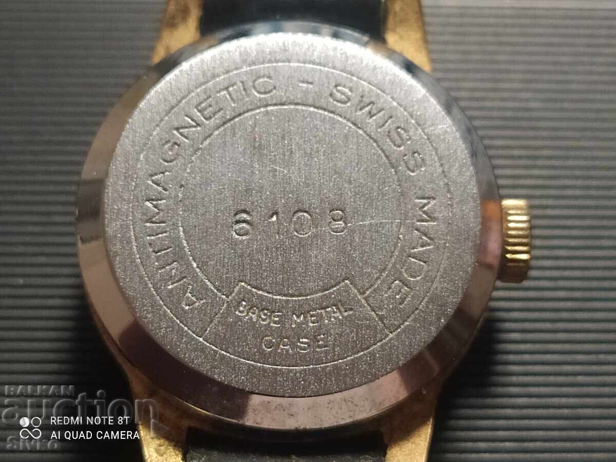 Ceas sperina placat cu aur cu preț 14.99 BGN | € 7.66