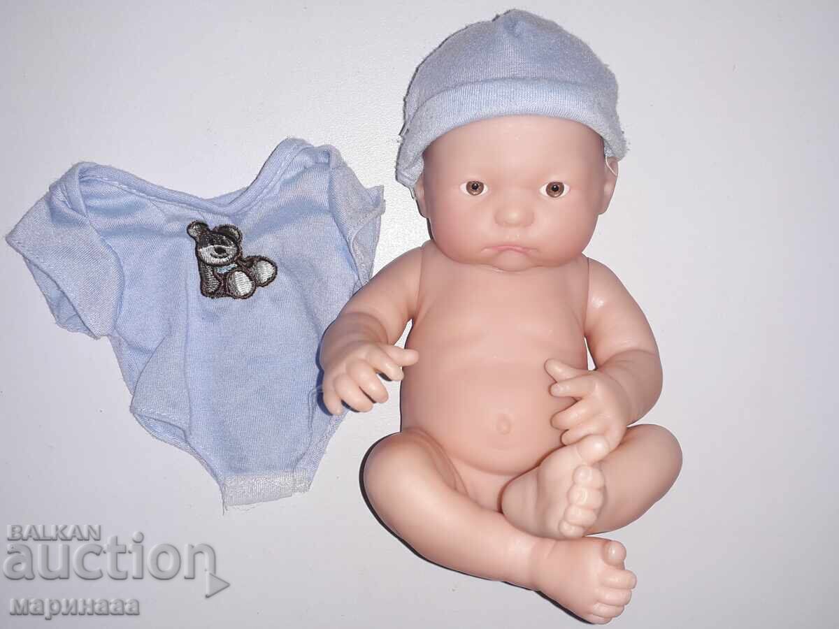 ''ΟΜΙΛΟΥΣΑ'' ΚΟΥΚΛΑ - ΜΩΡΟ με τιμή 5.00 BGN | € 2.56