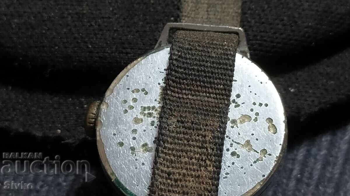 Доставка на Часовник ЗАРЯ