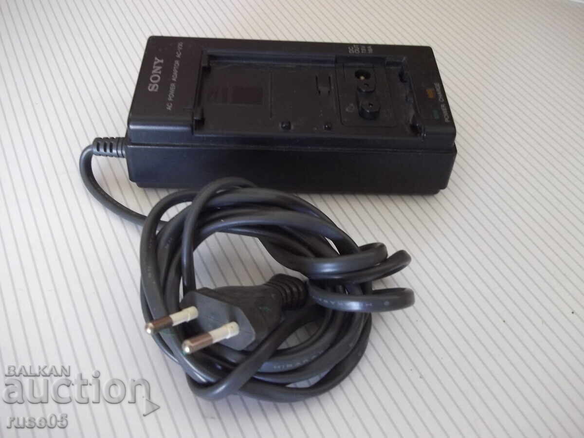 Auction Charger "SONY - AC-V30" Auction Charger "SONY - AC-V30"
