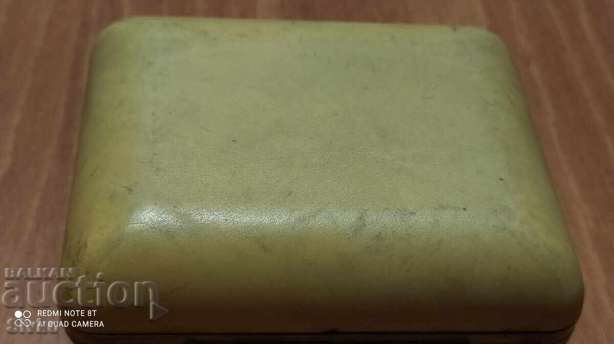 Часовник настолен туристически ARADORA - 5 Часовник настолен туристически ARADORA - 5