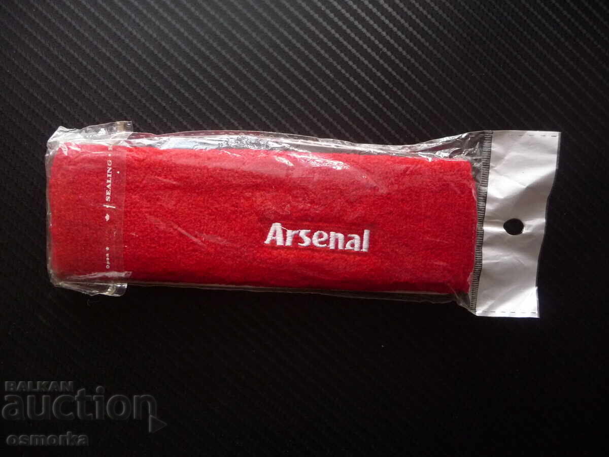 Лента за глава Арсенал футболен отбор Италия шампион спортна с цена 5.00 лв. | € 2.56 Лента за глава Арсенал футболен отбор Италия шампион спортна с цена 5.00 лв. | € 2.56