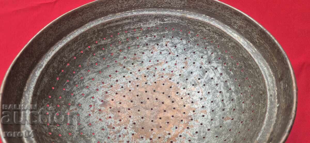 Livrarea GEVGIR - URIAȘ - EXCELENT