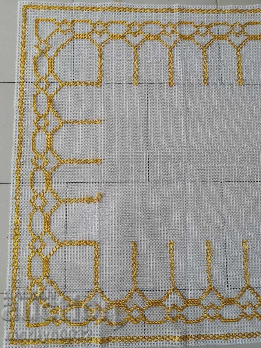 Παλιό καρό με κέντημα, τούλι - 7 Παλιό καρό με κέντημα, τούλι - 7