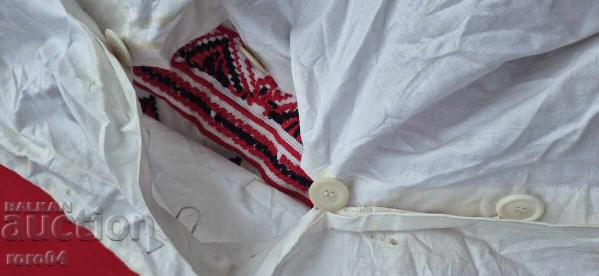 PILLOWCASE - BULGARIAN FOLK EMBROIDERY - 6