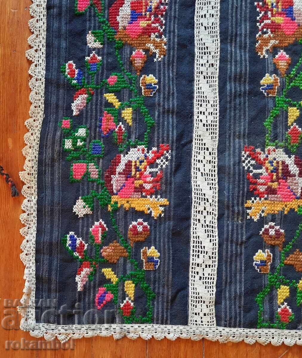 Licitație Șorț autentic s. Neofit Rilski, com. Vetrino, Varna