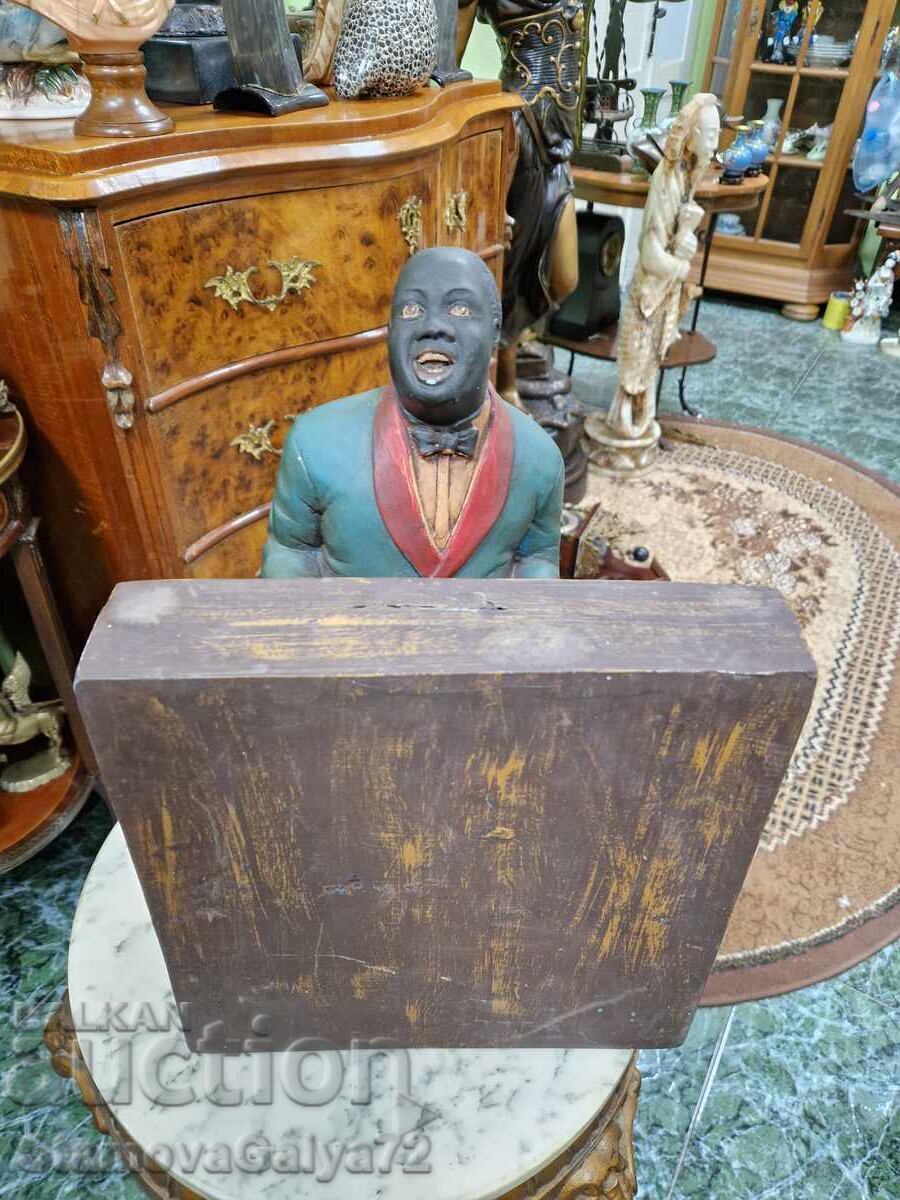 Delivery of Beautiful antique wooden figure statuette Delivery of Beautiful antique wooden figure statuette