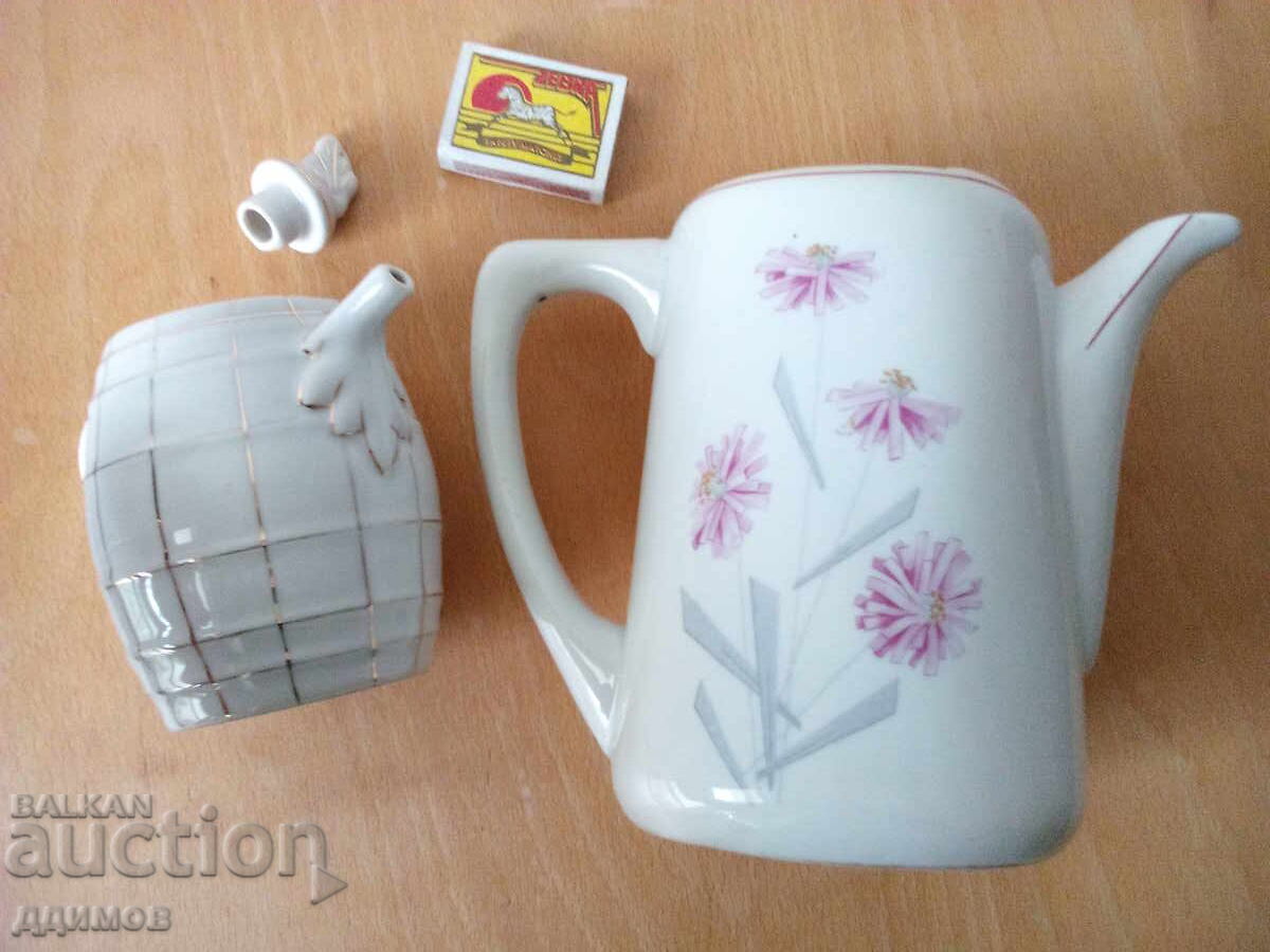 Παράδοση Πορσελάνινο τσαγιερό δύο