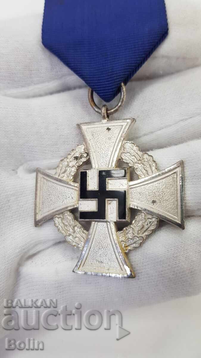 Σπάνιο μετάλλιο, Σταυρός 25 χρόνια υπηρεσίας στην αστυνομία Τρίτου Ράιχ με τιμή 280.00 BGN | € 143.16