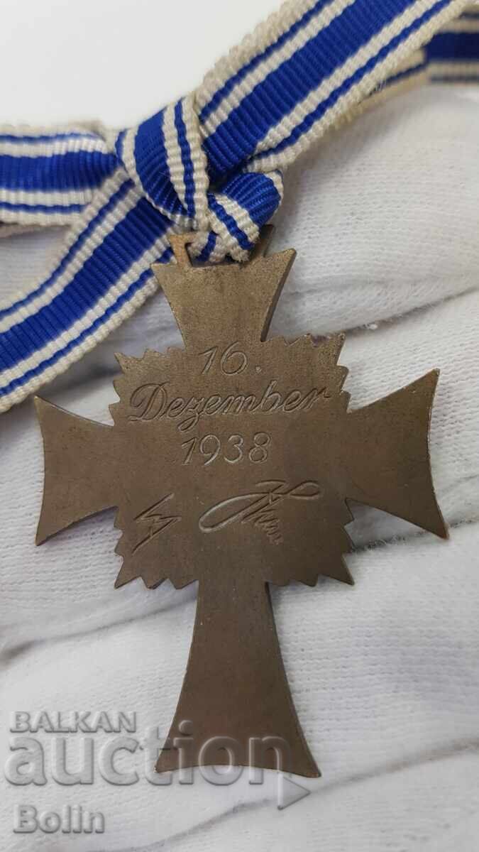 Σπάνιος Σταυρός, Τάγμα της Τιμής της Μητέρας Γερμανίας 1939-1945 - 5