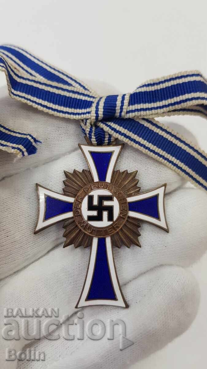 Σπάνιος Σταυρός, Τάγμα της Τιμής της Μητέρας Γερμανίας 1939-1945