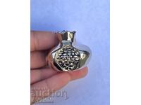 Figurină argintată Rodie ,,Nu e Argint" BZȚ. Scot la vânzare peste 100 A