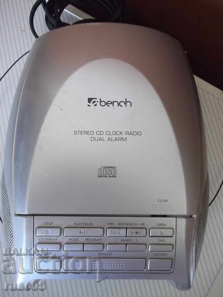 Licitație Radio tranzistor "KH2254" cu CD funcțional Licitație Radio tranzistor "KH2254" cu CD funcțional