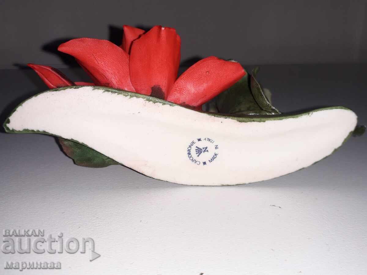 Delivery of FIGURE. FINE BISCUIT. "CAPODIMONTE". ITALY