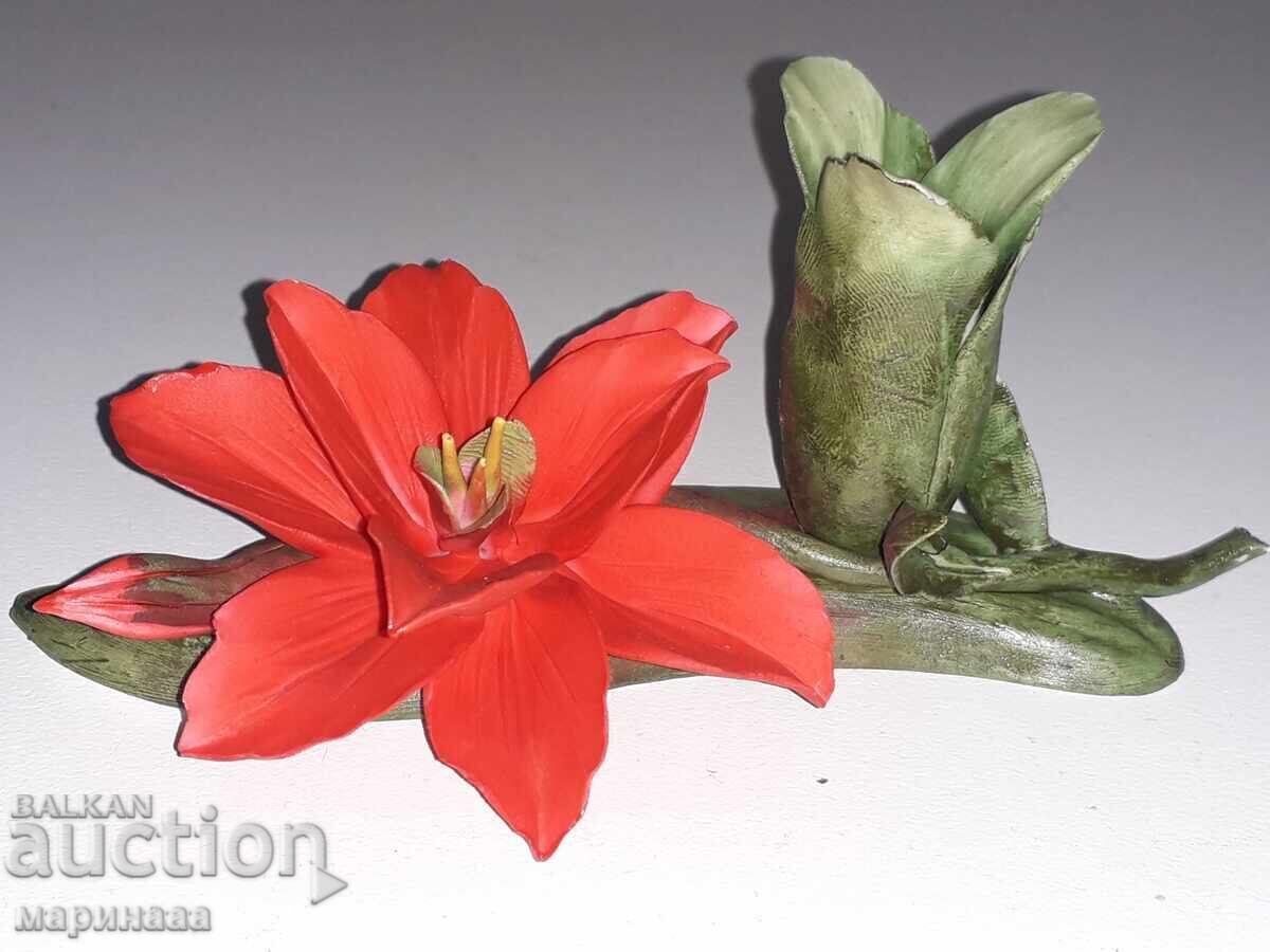 FIGURE. FINE BISCUIT. "CAPODIMONTE". ITALY - 5