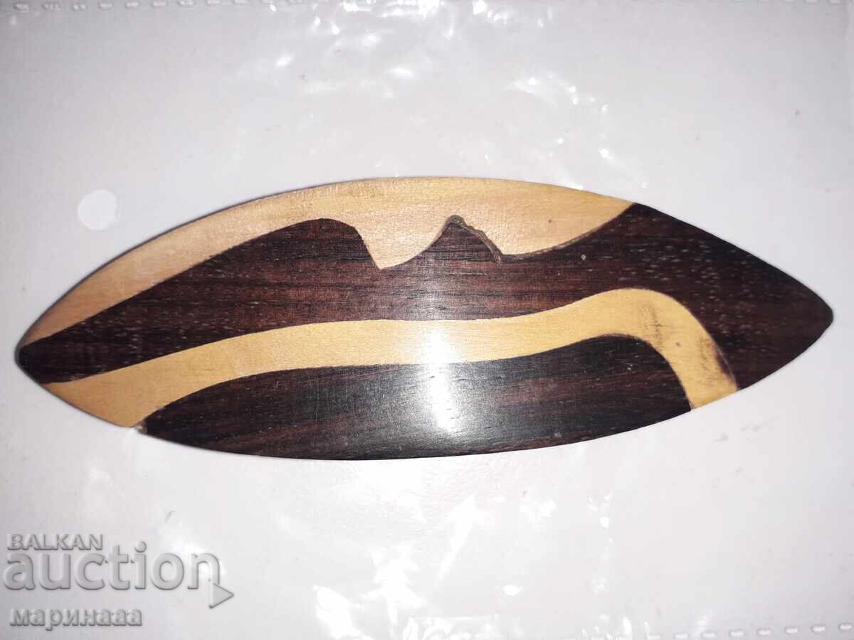 NEW SHOE. EXOTIC. WOOD NEW SHOE. EXOTIC. WOOD