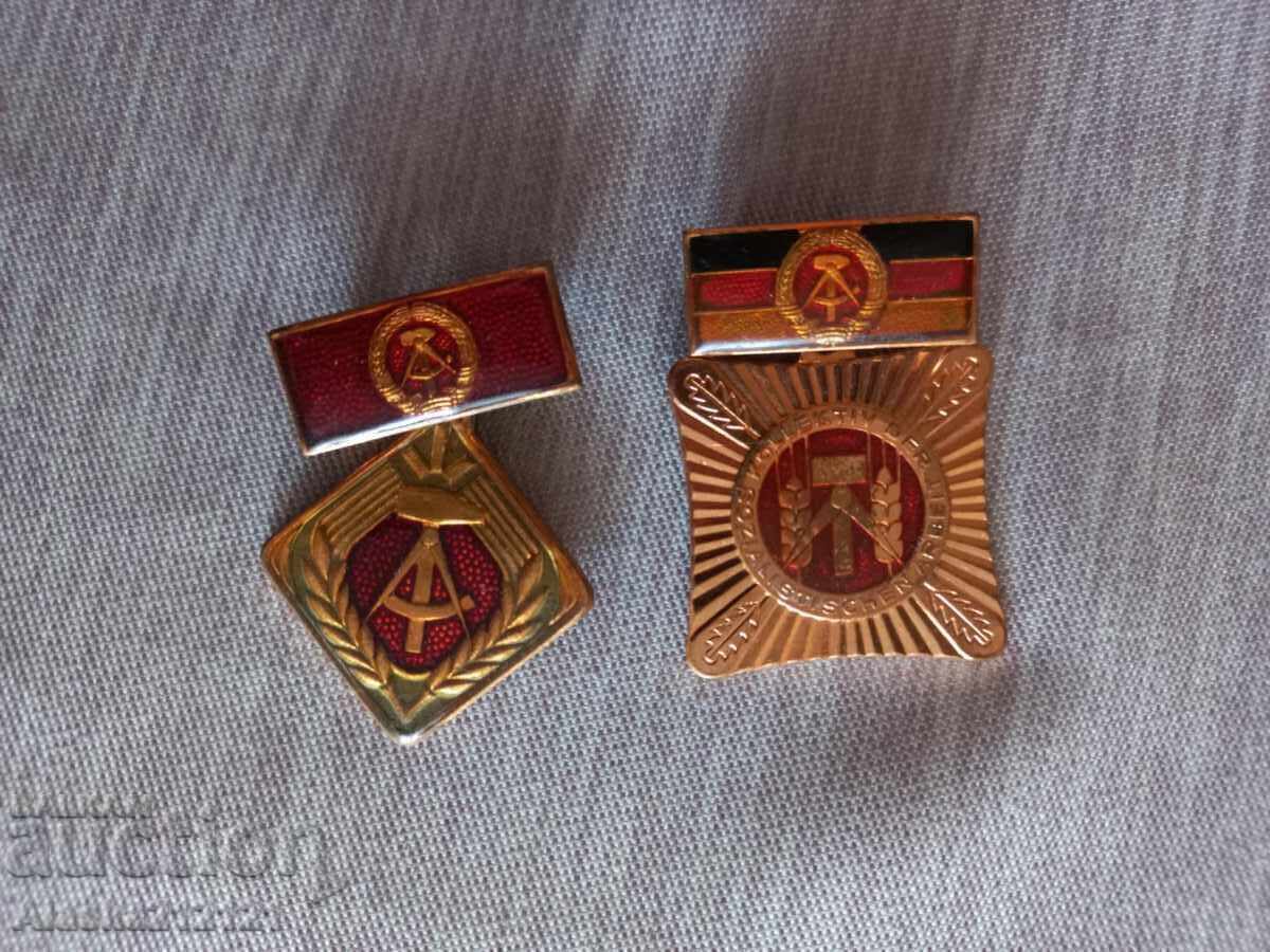 Badges from the GDR Badges from the GDR