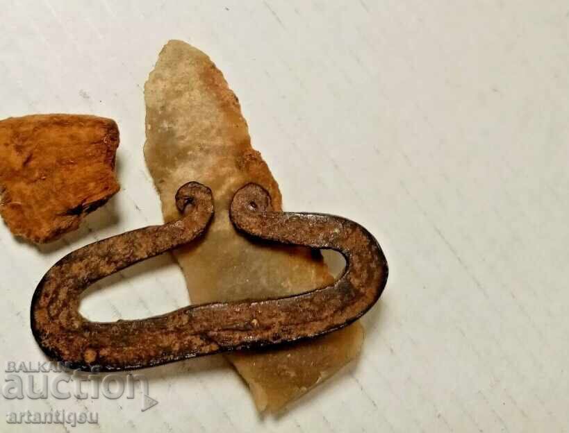 Flint - lot for fire starting - rusty iron CHAKMAK with price 40.00 BGN | € 20.45