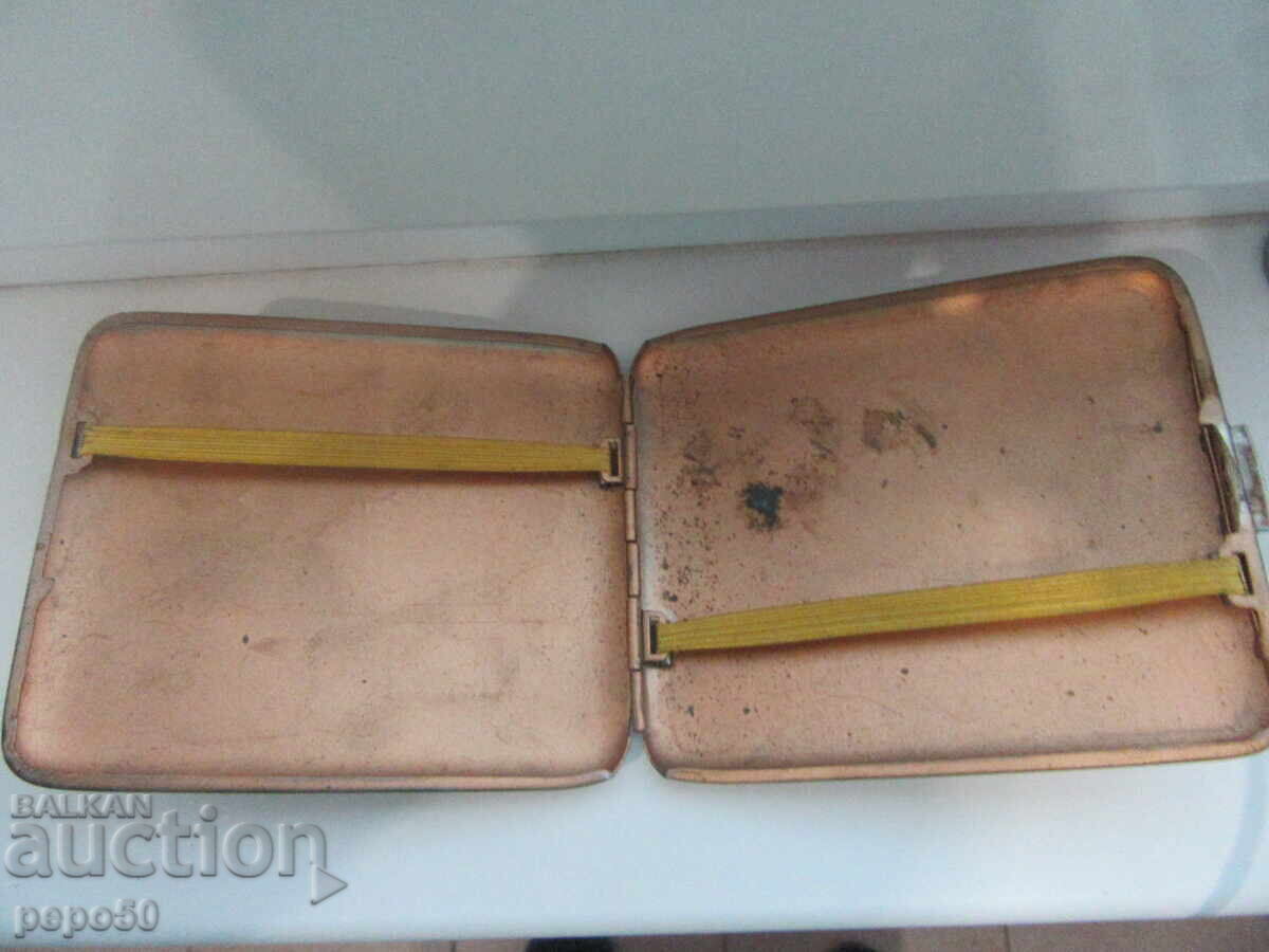 ΠΑΛΙΟ ΤΑΜΠΑΚΙΕΡΑ ΑΠΟ ΤΗΝ ΤΣΕΧΟΣΛΟΒΑΚΙΑ με τιμή 12.00 BGN | € 6.14 ΠΑΛΙΟ ΤΑΜΠΑΚΙΕΡΑ ΑΠΟ ΤΗΝ ΤΣΕΧΟΣΛΟΒΑΚΙΑ με τιμή 12.00 BGN | € 6.14