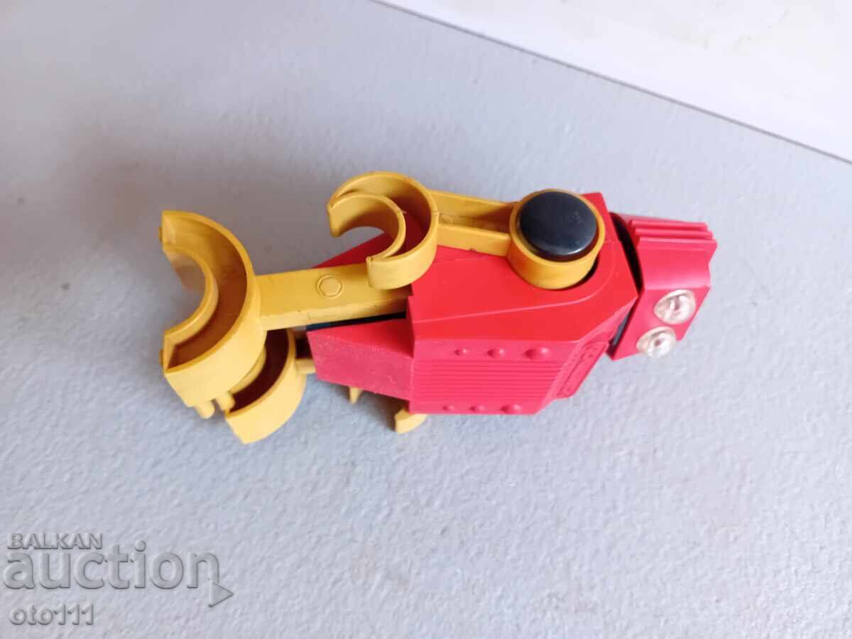 OLD TOY - ROBOT - 5