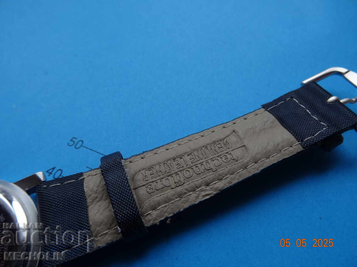 WMC 8280 Quartz Watch - 7 WMC 8280 Quartz Watch - 7