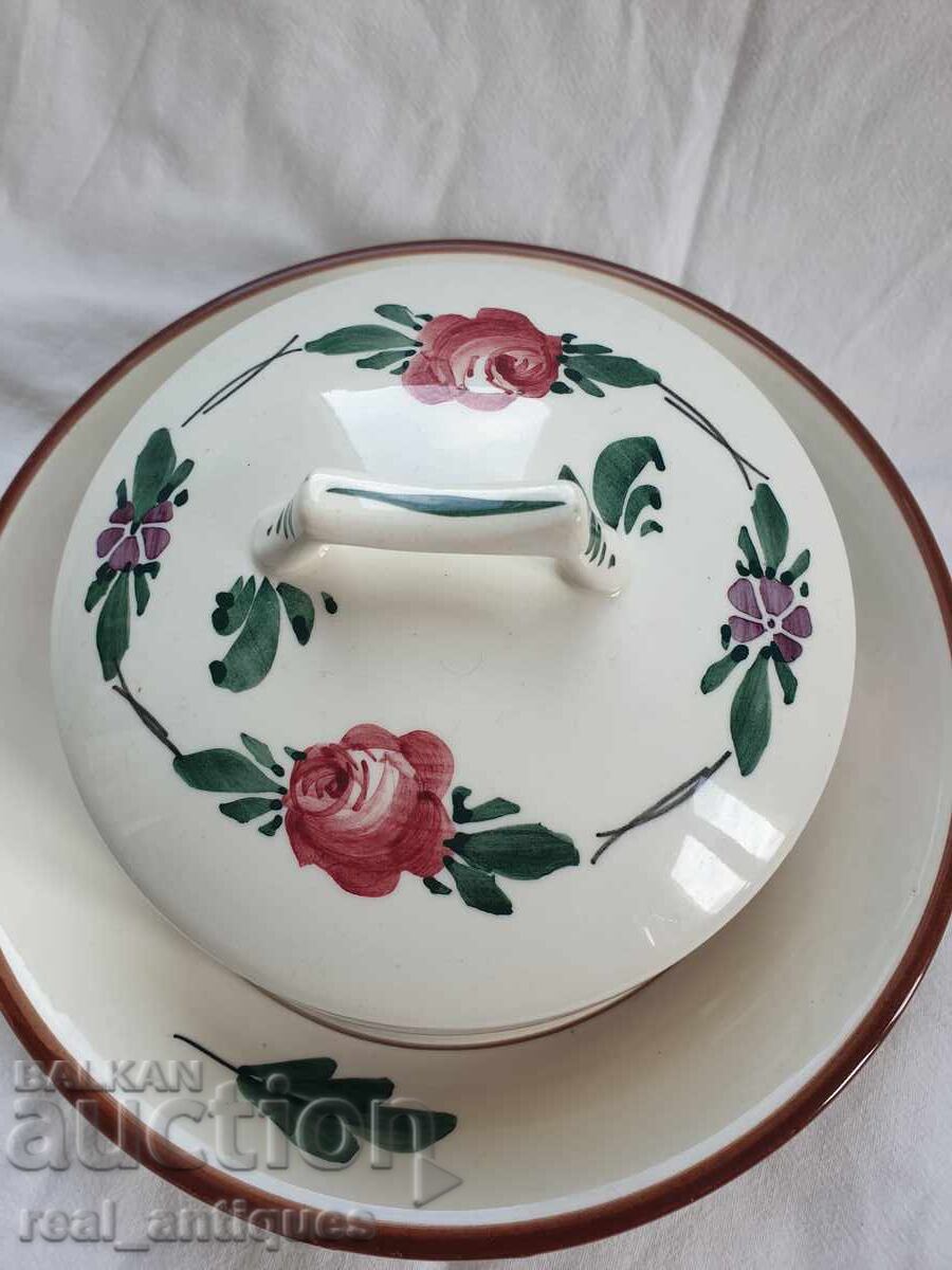 Порцеланов съд за масло с цена 42.00 лв. | € 21.47 Порцеланов съд за масло с цена 42.00 лв. | € 21.47