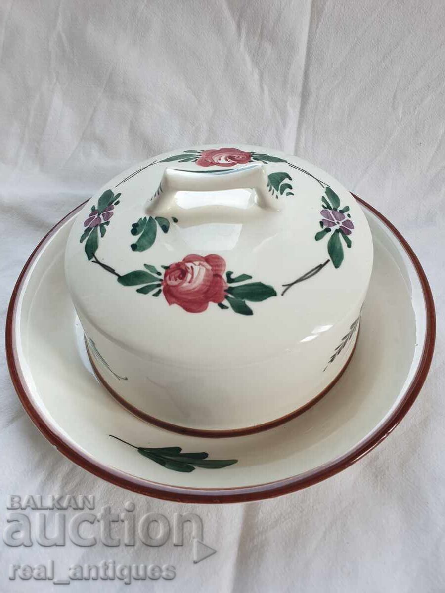 Порцеланов съд за масло Порцеланов съд за масло