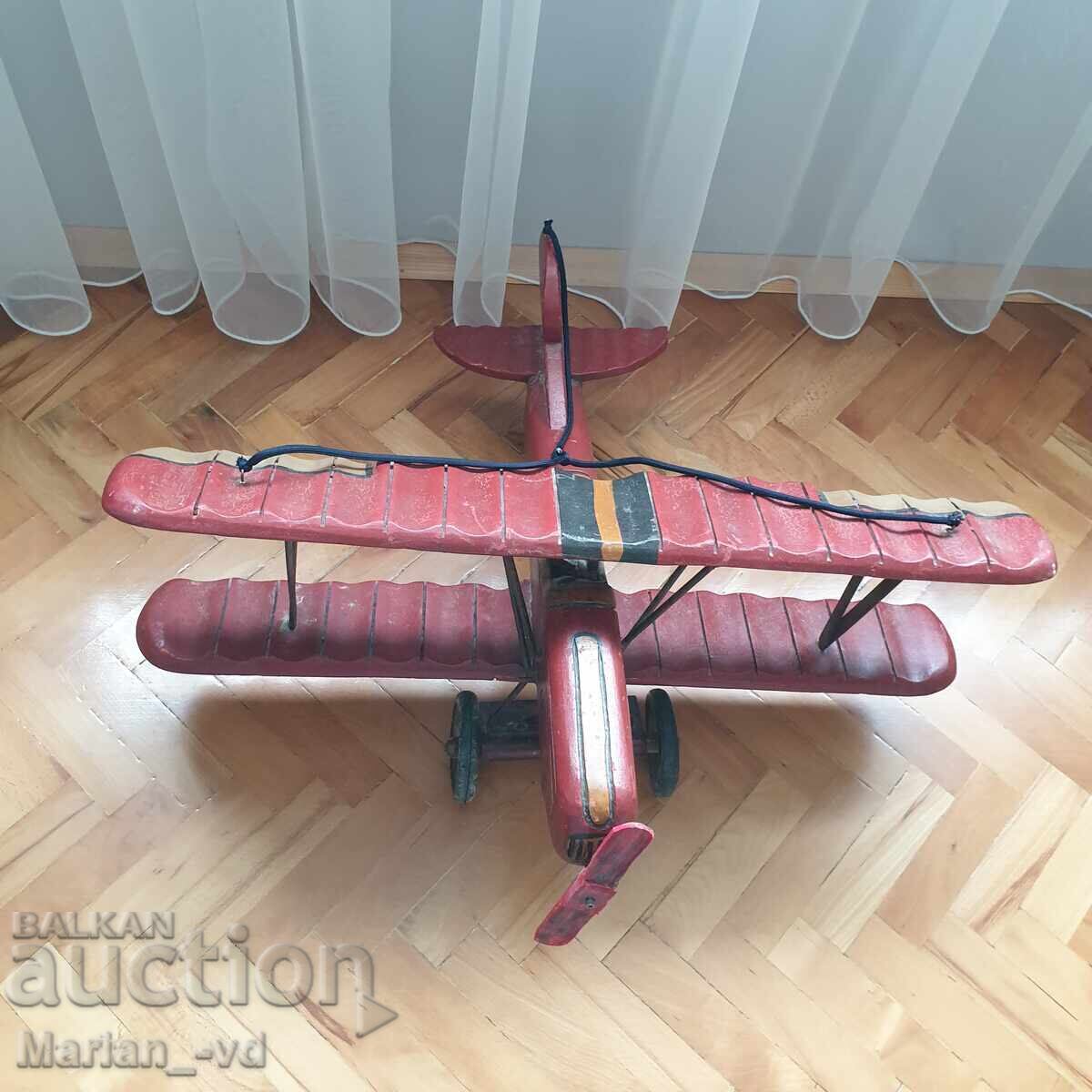 Аукцион СТАР ГОЛЯМ РЪЧНО ИЗРАБОТЕН ДЪРВЕН САМОЛЕТ БИПЛАН