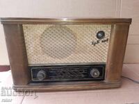 Radio vechi Hristo Botev