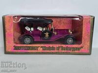 MATCHBOX YESTERYEAR Y-12/2 1909 Thomas Flyabout