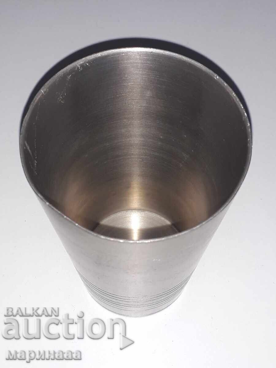 CANĂ MASIVĂ DIN ZINC cu preț € 2.50 | 4.89 BGN CANĂ MASIVĂ DIN ZINC cu preț € 2.50 | 4.89 BGN