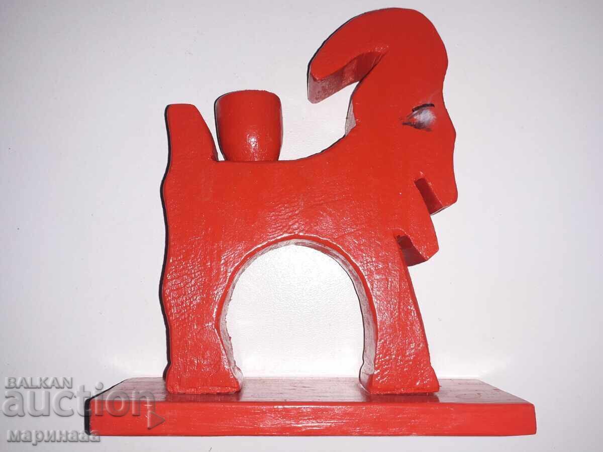 Licitație SFEȘNIC. AUTOR. LEMN