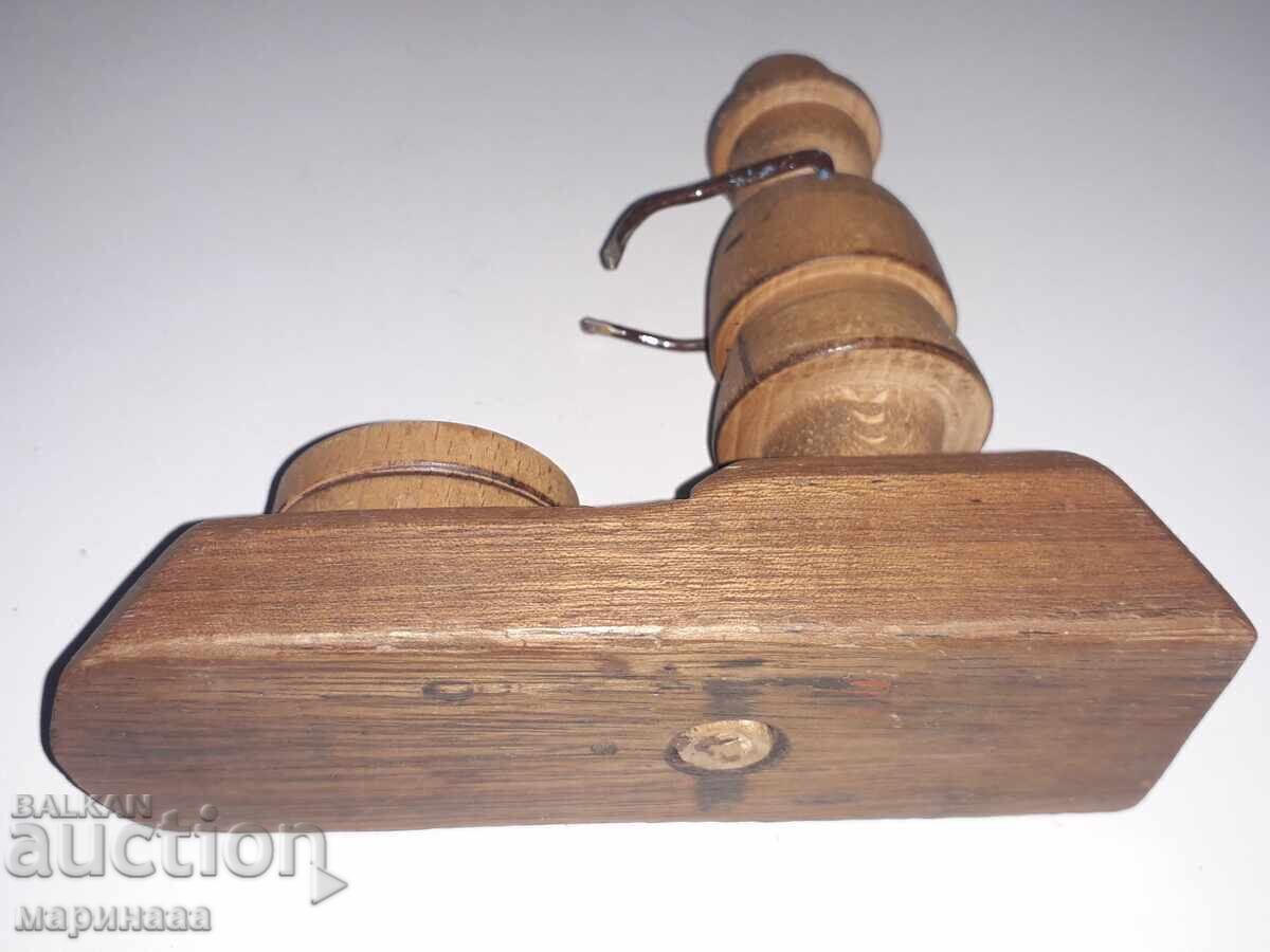 OLD CANDLEHOLDER. WOOD with price 3.00 BGN | € 1.53 OLD CANDLEHOLDER. WOOD with price 3.00 BGN | € 1.53