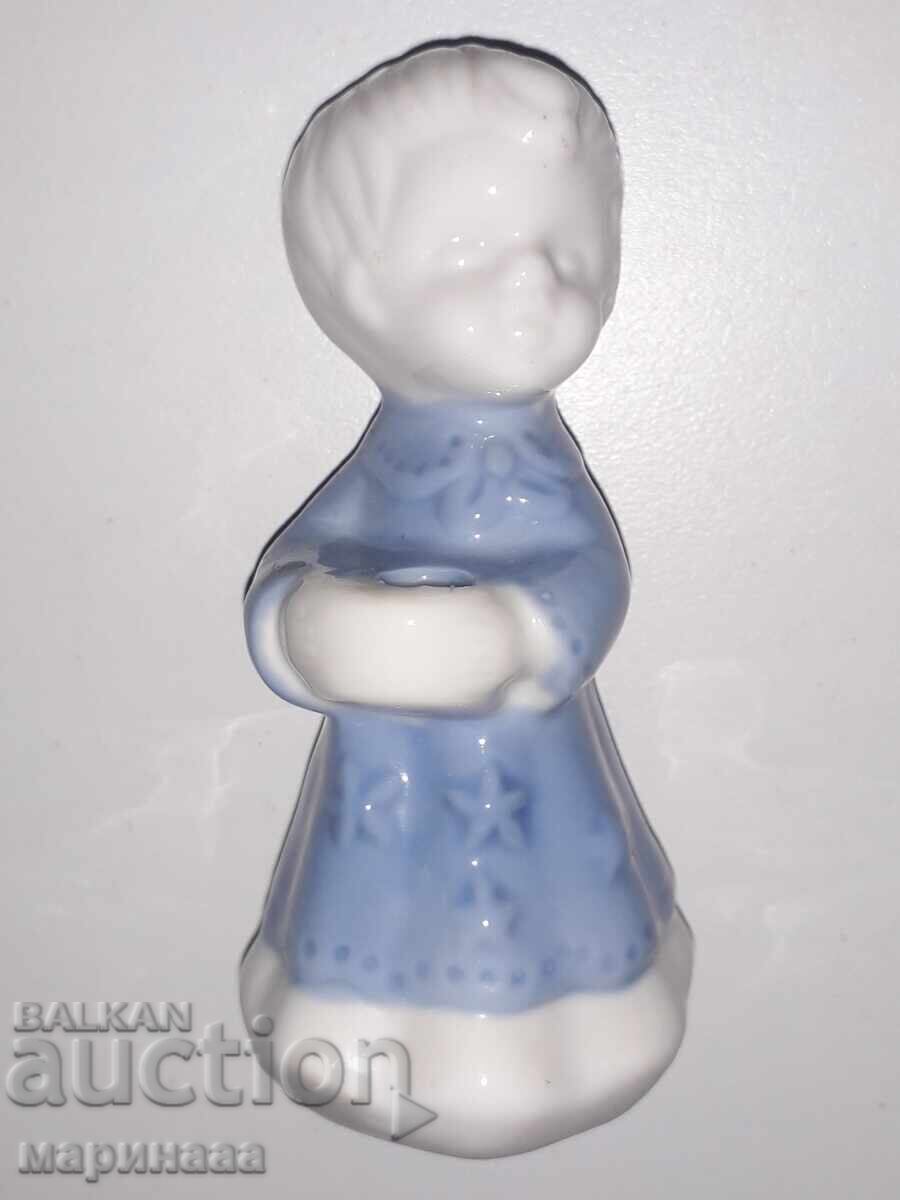 FIGURE. CANDLEHOLDER. PORCELAIN FIGURE. CANDLEHOLDER. PORCELAIN