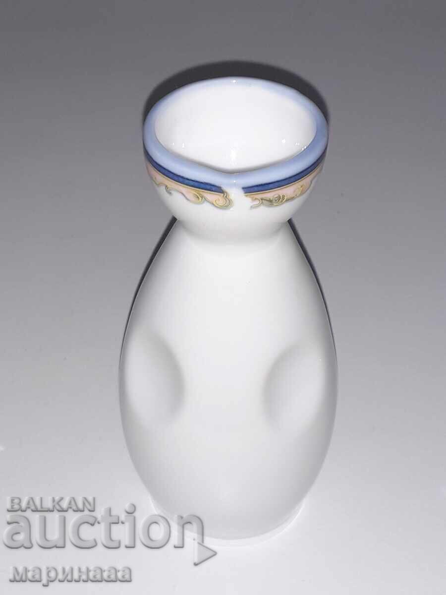 CANĂ PENTRU SAKE. JAPONIA