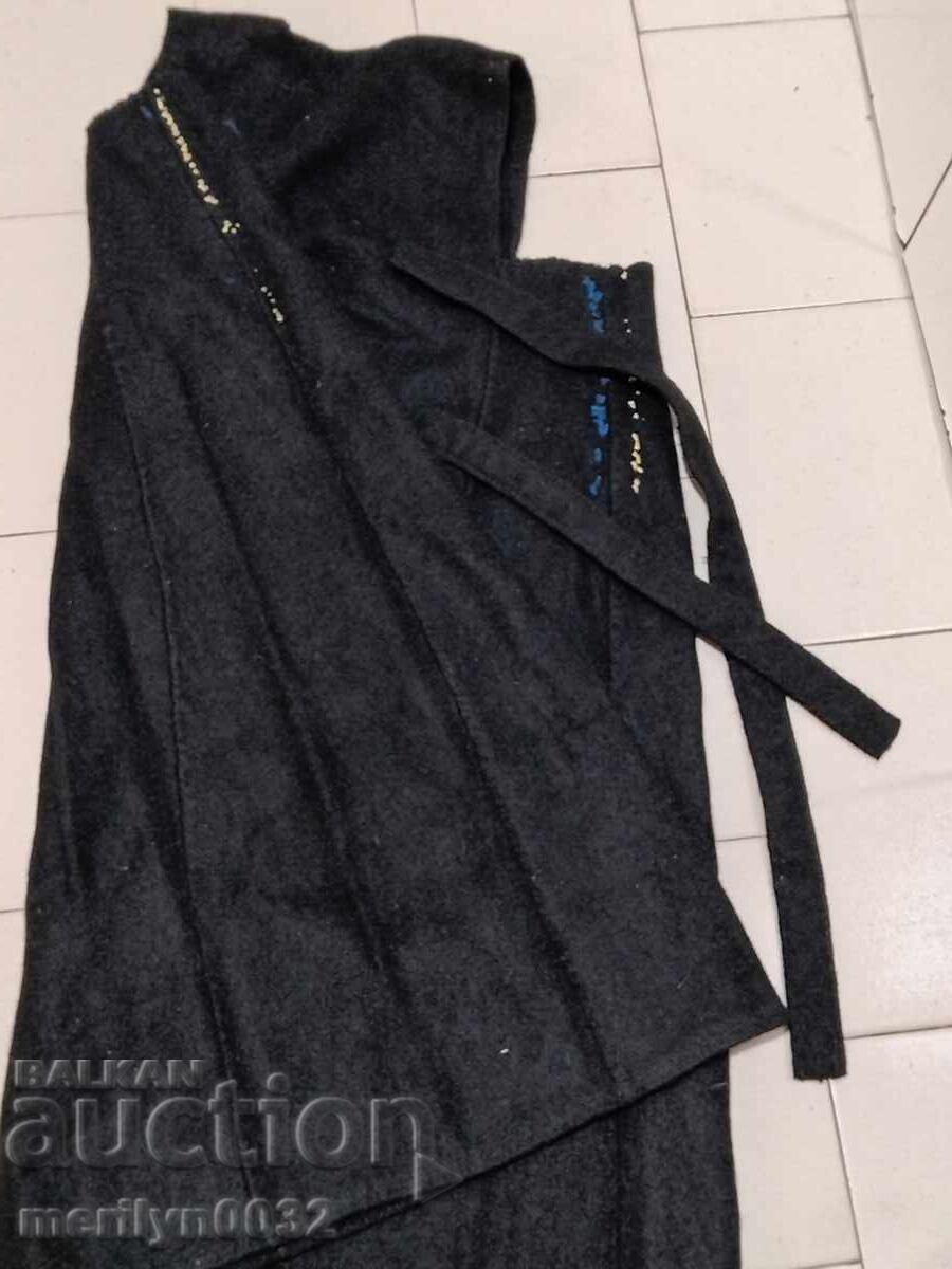 Old black silk dress/traditional garment - 7