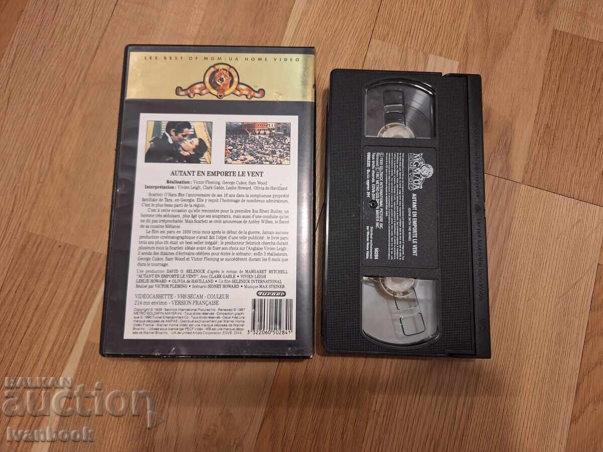 Licitație Caseta video VHS - Pe aripile vântului Licitație Caseta video VHS - Pe aripile vântului