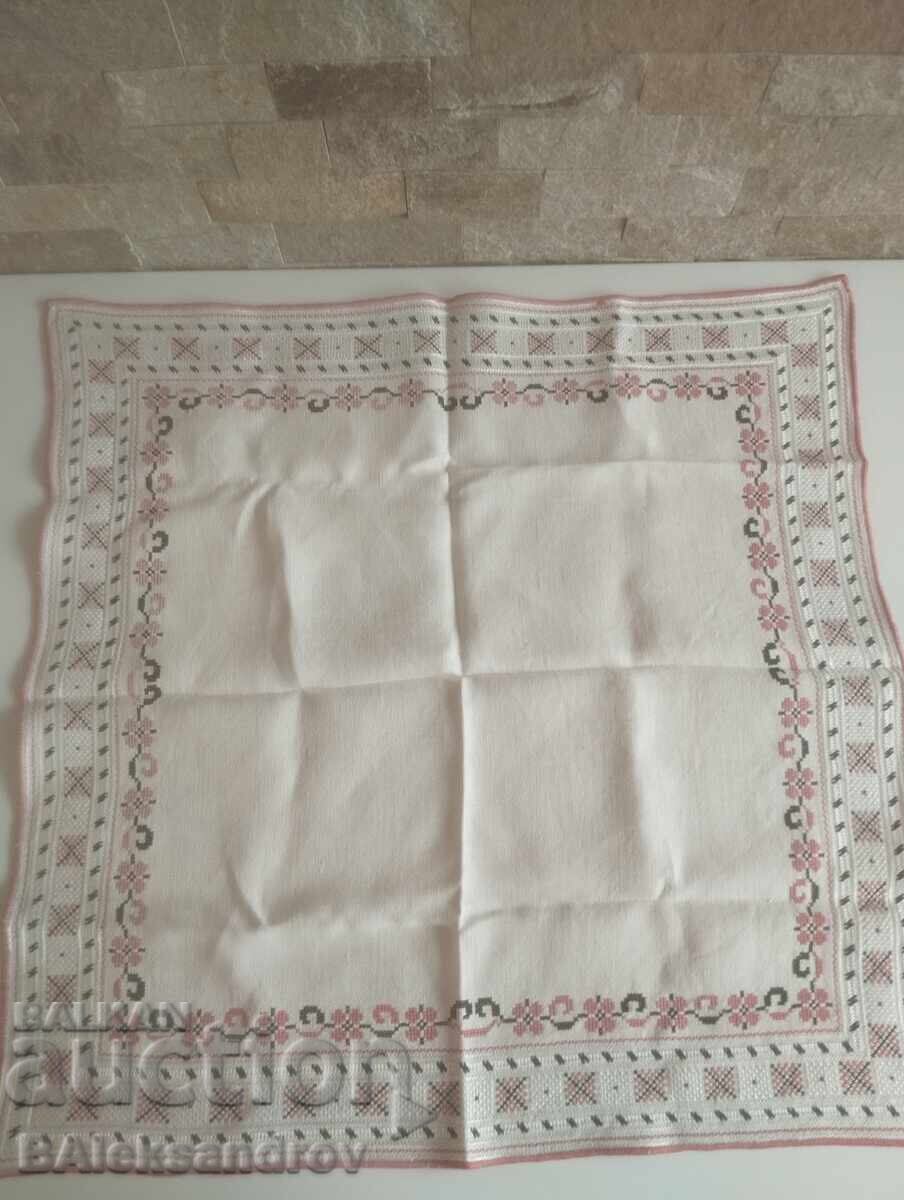 Auction  Embroidered Lace