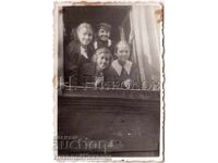 1938 SMALL OLD PHOTO SOFIA PHYSICS CLASS PHOTO CORNER D929