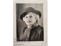 Photograph of the operetta singer Aneta Tsankova