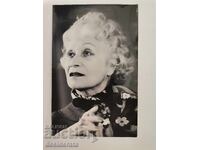 Photograph of the operetta singer Aneta Tsankova