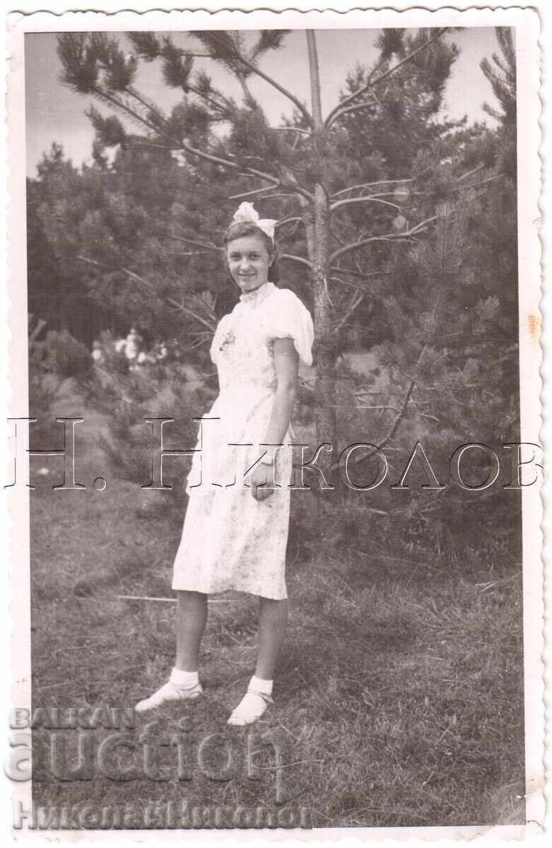 ΠΑΛΙΑ ΦΩΤΟΓΡΑΦΙΑ ΚΟΡΙΤΣΙ ΣΕ ΕΚΔΡΟΜΗ ΣΤΑ ΒΟΥΝΑ Δ939 ΠΑΛΙΑ ΦΩΤΟΓΡΑΦΙΑ ΚΟΡΙΤΣΙ ΣΕ ΕΚΔΡΟΜΗ ΣΤΑ ΒΟΥΝΑ Δ939