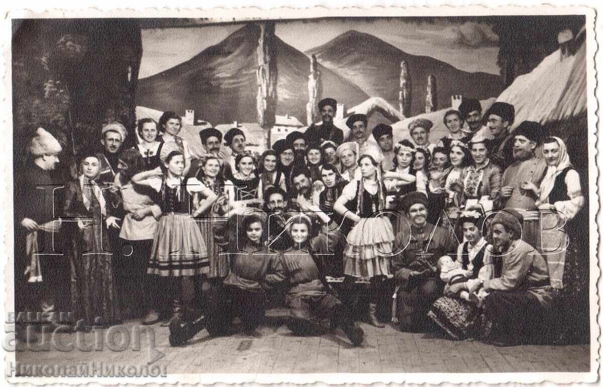 1940 ΠΑΛΙΑ ΦΩΤΟΓΡΑΦΙΑ ΚΑΖΑΤΣΟΚ ΝΑΤΑΛΚΑ ΠΟΛΤΑΒΚΑ ΦΩΤΟ ΤΣΕΡΝΕΦ Δ953