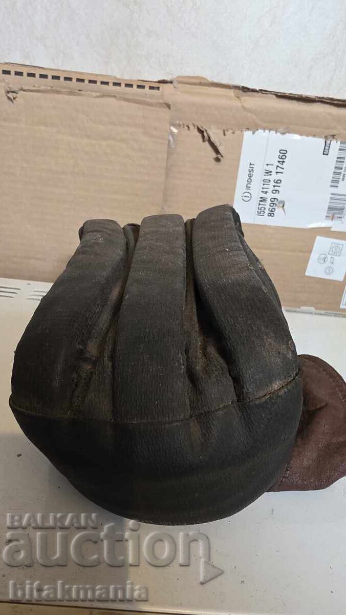 Δημοπρασία Στάρ μηχανόβιος κράνος - δερμάτινο