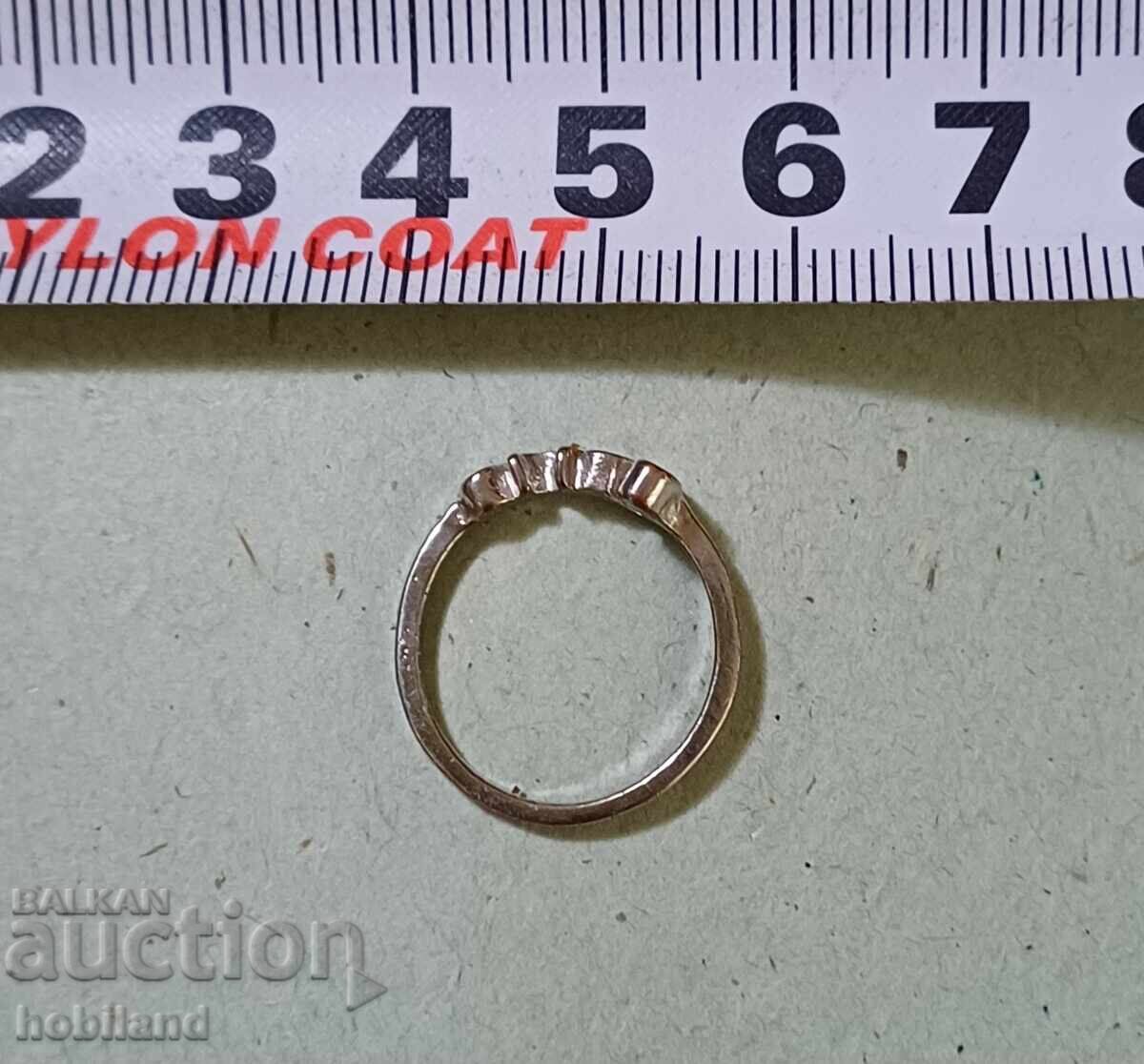 Inel damă cu preț 1.00 BGN | € 0.51