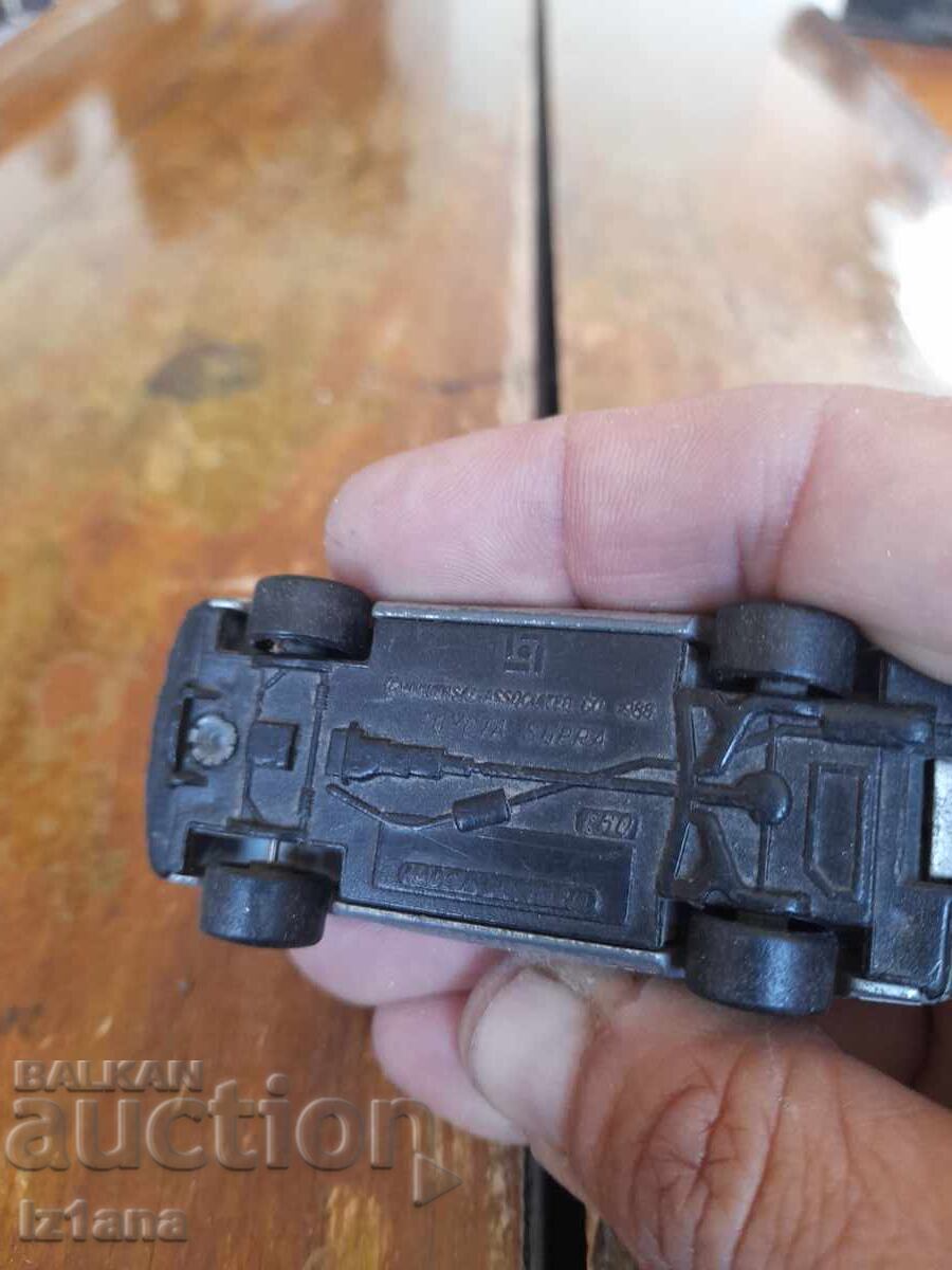 Παλιό αυτοκίνητο, Toyota Supra - 7